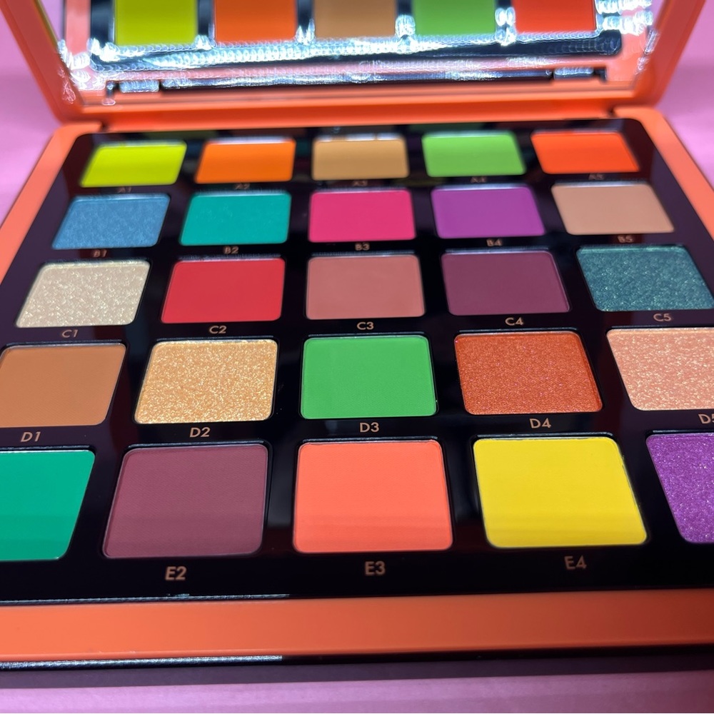 Anastasia Beverly Hills Norvina collection pallet - Picture 6 of 7